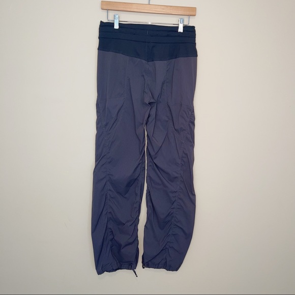 Lululemon Dark Carbon Grey Dance Studio Pant III Regular Unlined 6 - Picture 4 of 7